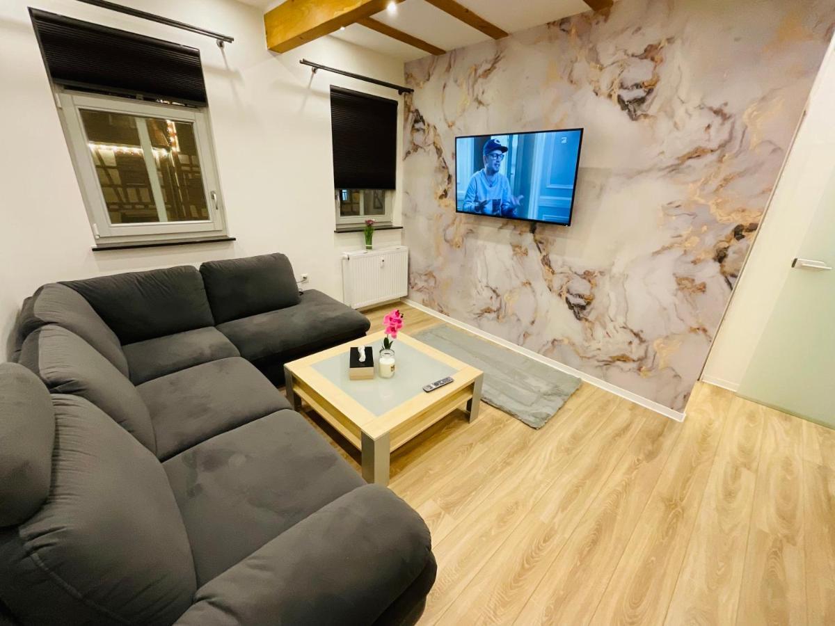 Best Central Apartment - Am Marktplatz - Up To 5 - Next To Frankfurt And Hanau - Coffee And Snacks - Netflix, Prime, Disney Nidderau Εξωτερικό φωτογραφία