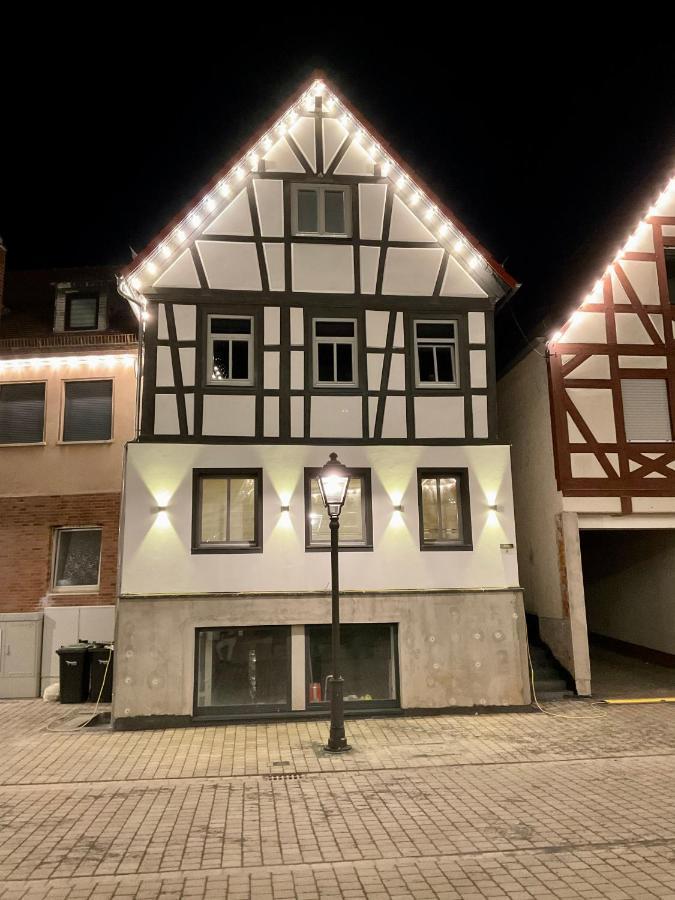 Best Central Apartment - Am Marktplatz - Up To 5 - Next To Frankfurt And Hanau - Coffee And Snacks - Netflix, Prime, Disney Nidderau Εξωτερικό φωτογραφία