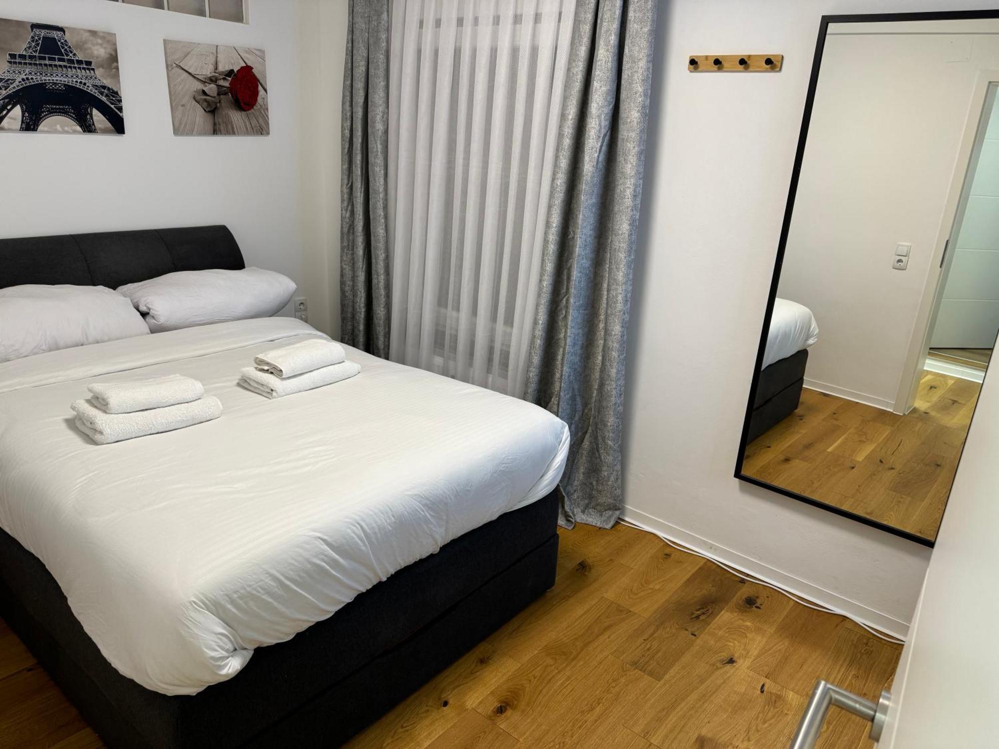 Best Central Apartment - Am Marktplatz - Up To 5 - Next To Frankfurt And Hanau - Coffee And Snacks - Netflix, Prime, Disney Nidderau Εξωτερικό φωτογραφία